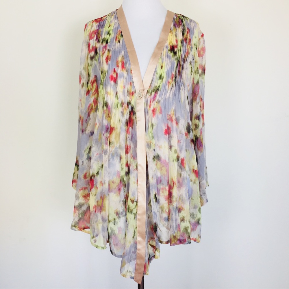 ♦️SOLD♦️Elizabeth and James Tokyo Silk Blouse Top